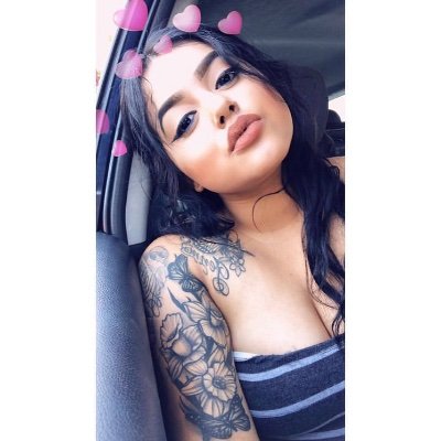Easy going woman with a good heart, Single mom with a beautiful Baby Girl 🥰🥰😘