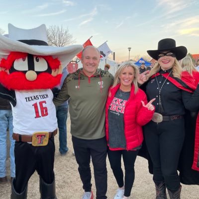 Proud wife of @JoeyMcGuireTTU and mom to Raegan, Garret & Charlie Dog 🐾. Faith • Family • Texas Tech Football! WRECK 'EM!! ❤️🖤❤️🖤