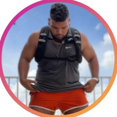 mediceneljd's profile picture. Colombian 🇨🇴 I live where you vacation 🇵🇷