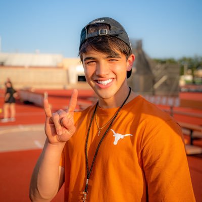 📸🎥 | UT ‘25 | @texaslonghorns creative intern