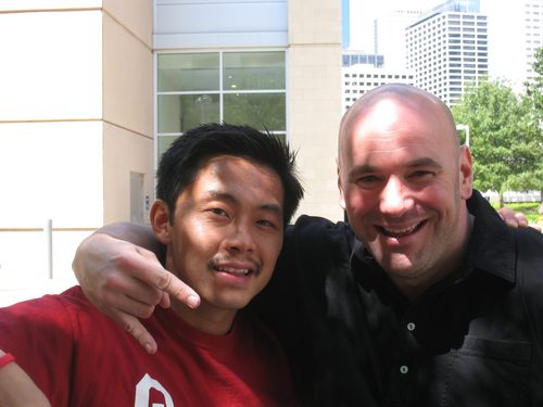 HelloHuyHoang's profile picture. 