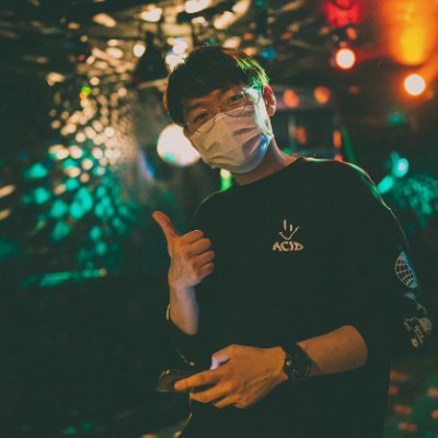 DJ/music producer
TREKKIE TRAX/VEGOUT/sinktwice/FRUIT AT THE BOTTOM/DANCERUSH STARDOM・DANCE aROUND楽曲提供/etc.
ブッキング・依頼はこちらから→daidayo222(at)https://t.co/RadbBgLL8k (DM可)