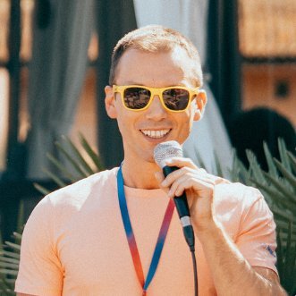 simonebu's profile picture. 