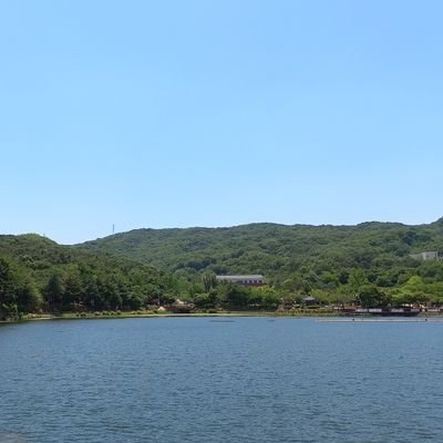 TqrGDEMxt8Pl4ZC's profile picture. 