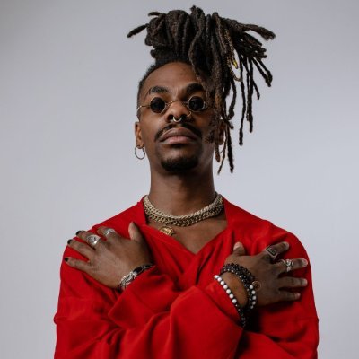 BluMantic's profile picture. Master of Sacred Ceremony