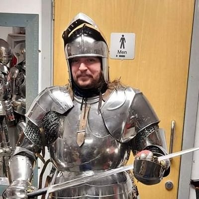 HarrisonEllys's profile picture. Loves cycling, sucks at computer games.