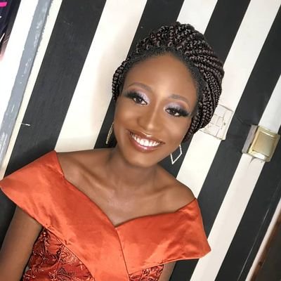 TitilayoAdenik4's profile picture. A young entrepreneur. Abba's favorite daughter.