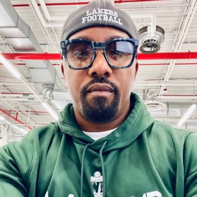 West Bloomfield Varsity Defensive Coordinator ⚓️🐊