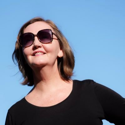 Vivarella's profile picture. Publisher, congenital journalist, hopemonger