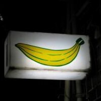 ばななちゃん🐵🍌 | 7月にサマラン行った時の✌️ ソフト