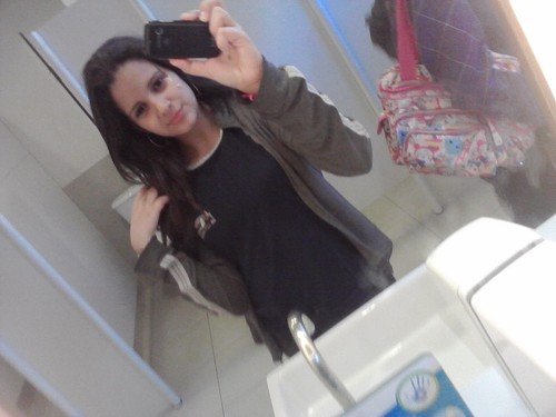 / Qem me conhece; sabe!
/ Qem nao conhece; inventa!
/ Quando eu quero uma coisa eu vou até o fim! É muito difícil eu desistir!