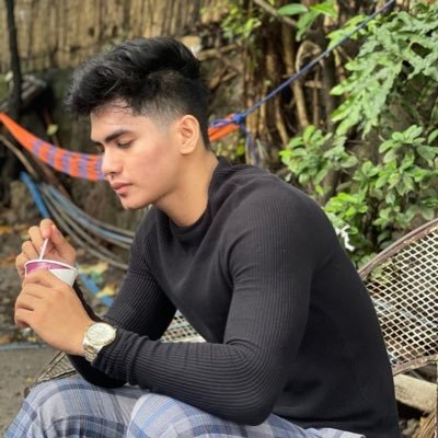 gdfrymrlo's profile picture. move forward