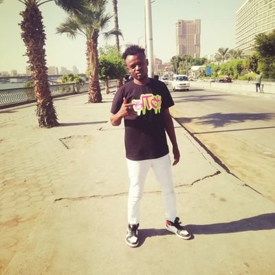 BadorSantana's profile picture. من يعشق برشلونه يعشق العالم ♥