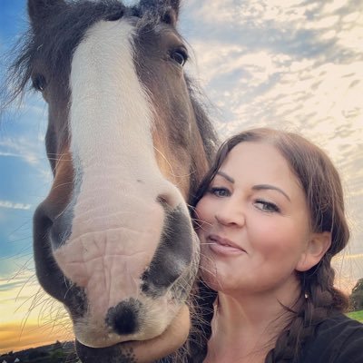 Debbie_sharp3's profile picture. 