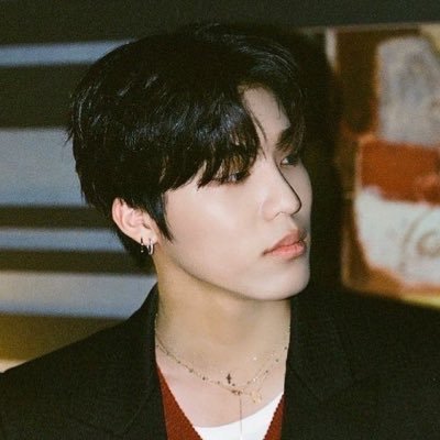𝙈𝙧.𝙋𝙖𝙧𝙠 𝙅𝙚𝙤𝙣𝙜𝙬𝙤𝙤, 𝙄 𝙡𝙤𝙫𝙚 𝙮𝙤𝙪𝙧 𝙝𝙖𝙜𝙞 𝙨𝙝𝙞𝙧𝙚𝙤~☀︎︎ ♕ 𝙢𝙮𝙡𝙤𝙫𝙚𝙨 @treasuremembers ☾𝑖 𝑓𝑒𝑙𝑙 𝑓𝑜𝑟 𝑎 𝑤𝑜𝑙𝑓 ♥