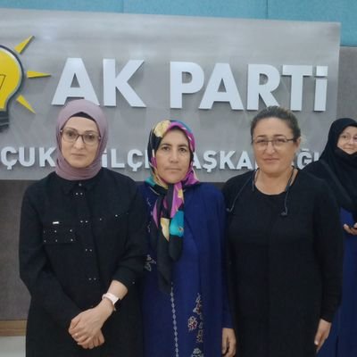 #AKPARTİ  #REİS  
 AK PARTİ KONYA SELÇUKLU KADIN KOLLARI