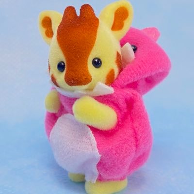 キラキラくじをきっかけにシルバニアに目覚めた初心者アラサー🦭🫧たべっ子、ポムポムプリン、タキシードサム、スヌーピー、カラフルでかわいくて癒されるものが大好きです💕推しはキリンとゾウの赤ちゃん🍼無言フォローお許しください🙌