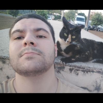 putopkrlh's profile picture. 