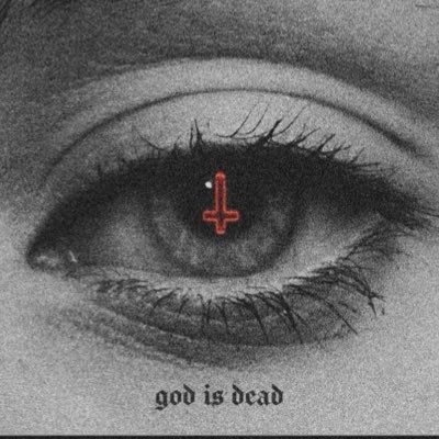 Goth Dolly Parton 🌵 Pre-Save 'GOD IS DEAD' the EP out 1.20 🐎 ⛓️ https://t.co/A6BoEs0svh
