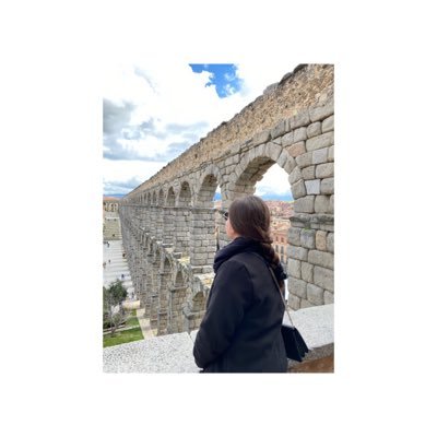 Ceciha00's profile picture. 