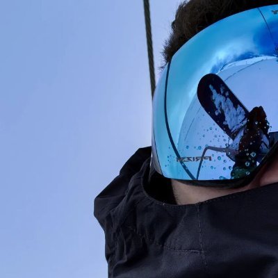 elokari2's profile picture. Passionate skier ⛷