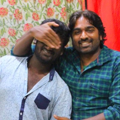 Makkal Selvan
@VijaySethuoffl
Productions 📌

அண்ணனின் ரசிகன்..💪