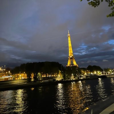 raghadaala's profile picture. 