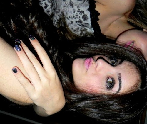 Fã Clube dedicado pra Minha DIVA @GiovannaNuness *-* tte amo Gii *--* Since :06/10/11 s2 Em breve Oficializada e seguida Por ela (yn'