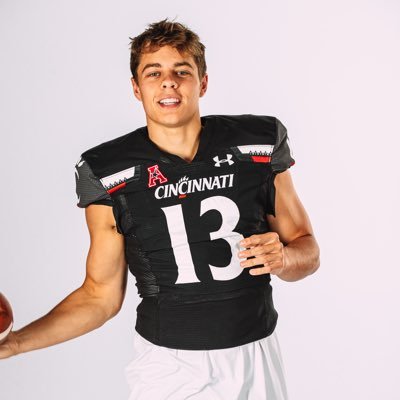 @GoBearcatsFB qb