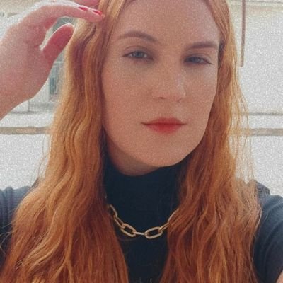 VanessaLopes98's profile picture. Seja bem-vindo ao meu mundo!😍😘
_23 anos.
_Escorpiana
_Amante da natureza
_Biologia
_08/02/19