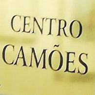 O Camões - Centro de Língua Portuguesa de Belgrado / Centar Kamois atua nas áreas do ensino e da promoção da Língua e da Cultura portuguesas na capital sérvia.