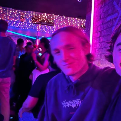 JoshPearsson's profile picture. 