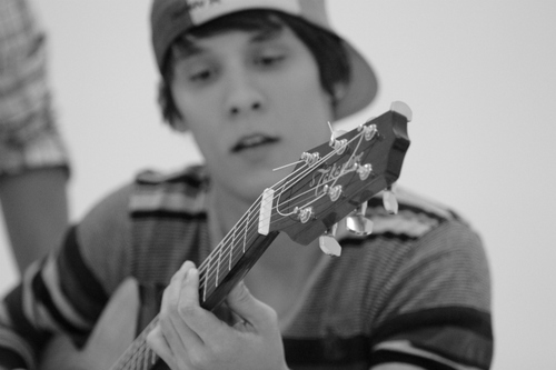 felipe_vfef's profile picture. cantor, compositor, músico. Primeira voz da dupla sertaneja Victor Freitas & Felipe. Amo muito o que faço! determinação e fé! - GRAVANDO NOVO CD.