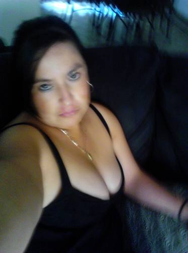 lalyeva25's profile picture. 