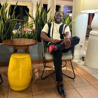 Software Engineer - Full Stack👨🏿💻 | @PennStateEECS '17 Computer Engineering Alumnus | Pikliz aficionado 🇭🇹 #BlackTechTwitter