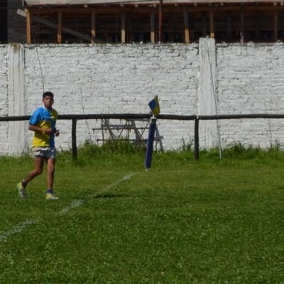 Bauttista14's profile picture. no confíes en nadie, recuerda que el diablo antes de ser diablo era ángel.