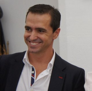 Consultor y analista financiero independiente, dedicado a ayudar a las empresas a crecer y mejorar, y atraído por la eficiencia en el trabajo y las NNTT.