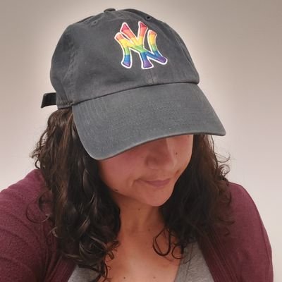 Austrian in NYC. old. TV and NY sports enthusiast (Rangers, Yankees, Knicks, Liberty), likes waffles and news. I mainly tweet about sports here. (she/her)