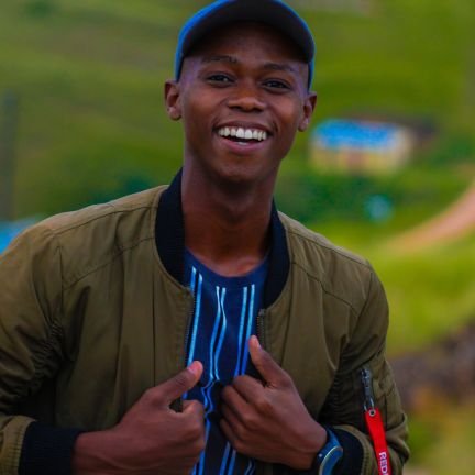 Oneovertwo_'s profile picture. Artist | Producer