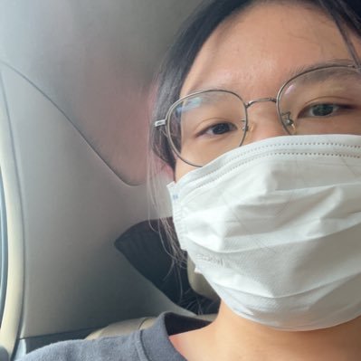 ก็เธออยู่ใกล้อ่ะ