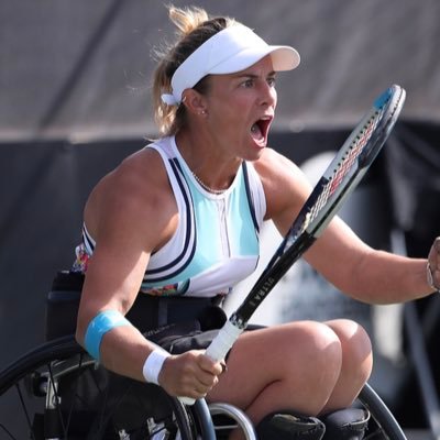 Paralympic Wheelchair Tennis Player |🥈Tokyo 2020🥉Rio 2016🥉London 2012 | @shopluckyinlove @yonex_tennis Instagram: @lucy_shuker