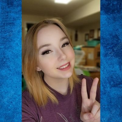LilSnowPanda's profile picture. 