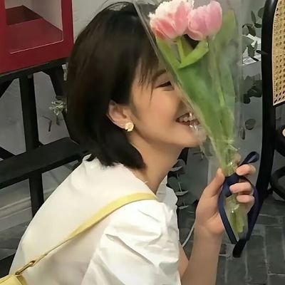 yeu75586707's profile picture. 