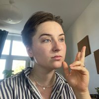 frankie (@franwharrey) 's Twitter Profile