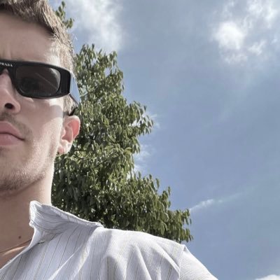 plumesdemorphee's profile picture. L’ᥲᥒɠᥱ ᑯᥱ tᥱ⳽ ɾᥱ̂ʋᥱ⳽.