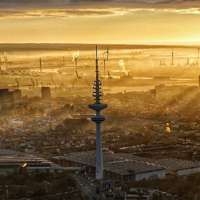 Bluesky: https://t.co/lGzJHoz5H9
LinkedIn: futures-of-sustainability
Humanities Centre for Advanced Studies
Image: Mediaserver Hamburg