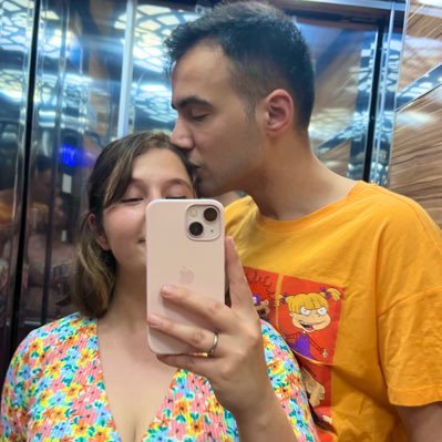 Buralari doldurmam ne kadar da anlamsız aslinda, hepinizin kafasında baska birisiyim.