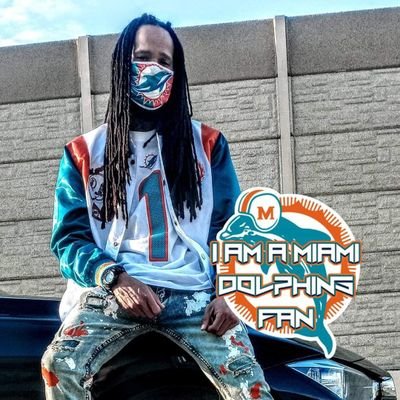 Dottamarley3's profile picture. 3rd page🤦🏽‍♂️just follow me at this point. Oh and.... FINS UP BITCHES🐬🐬🐬