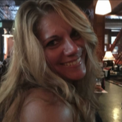 DebraCoates13's profile picture. 