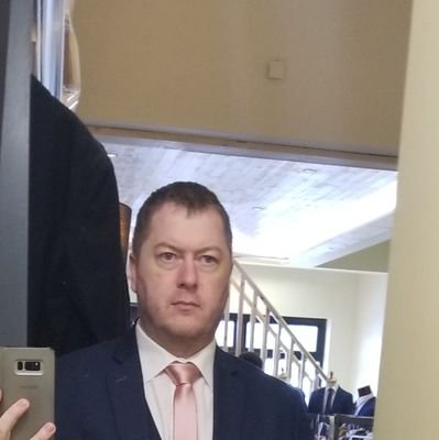 AndyB_visahelp's profile picture. 